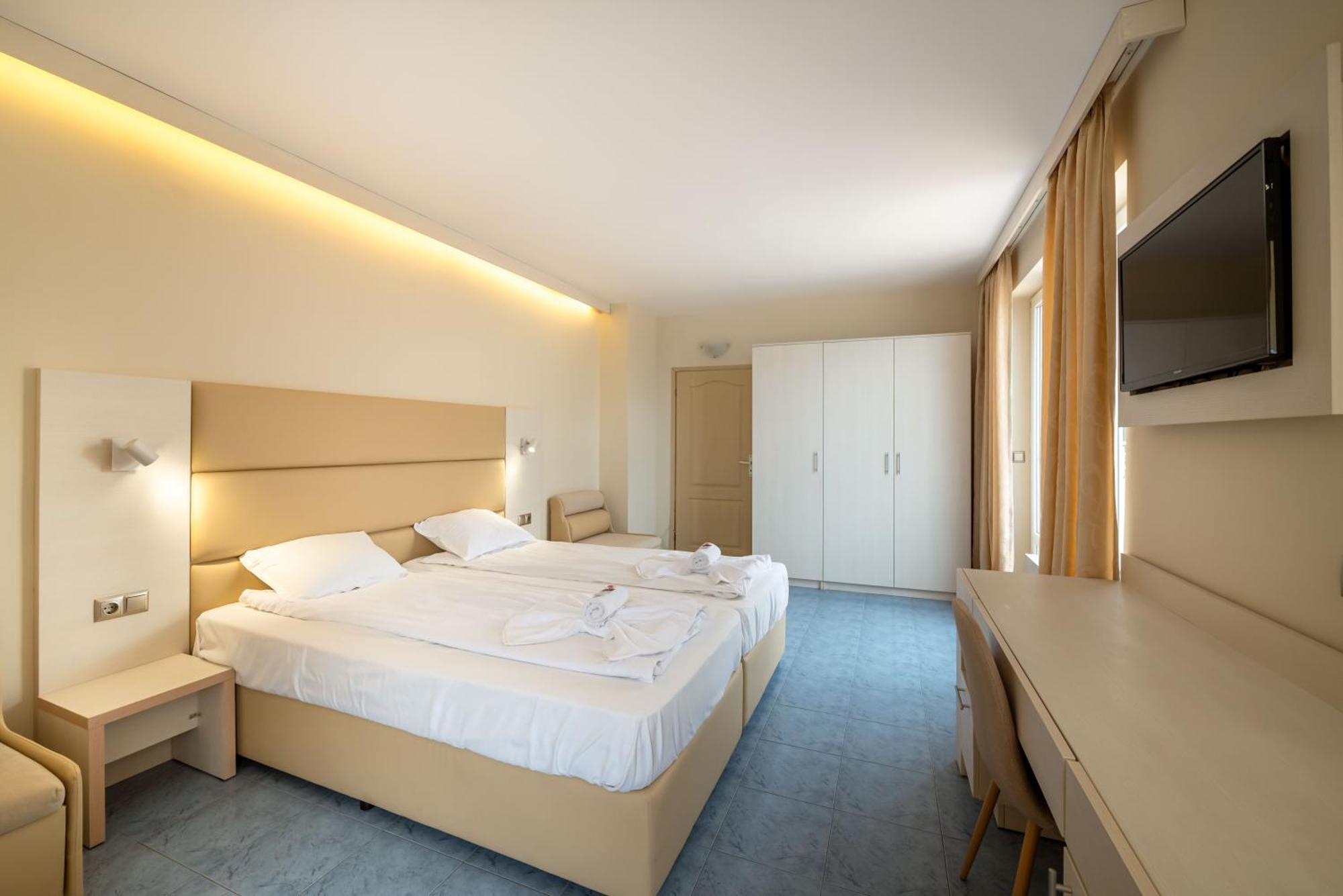 Perla Apartments First Line Несебр Экстерьер фото